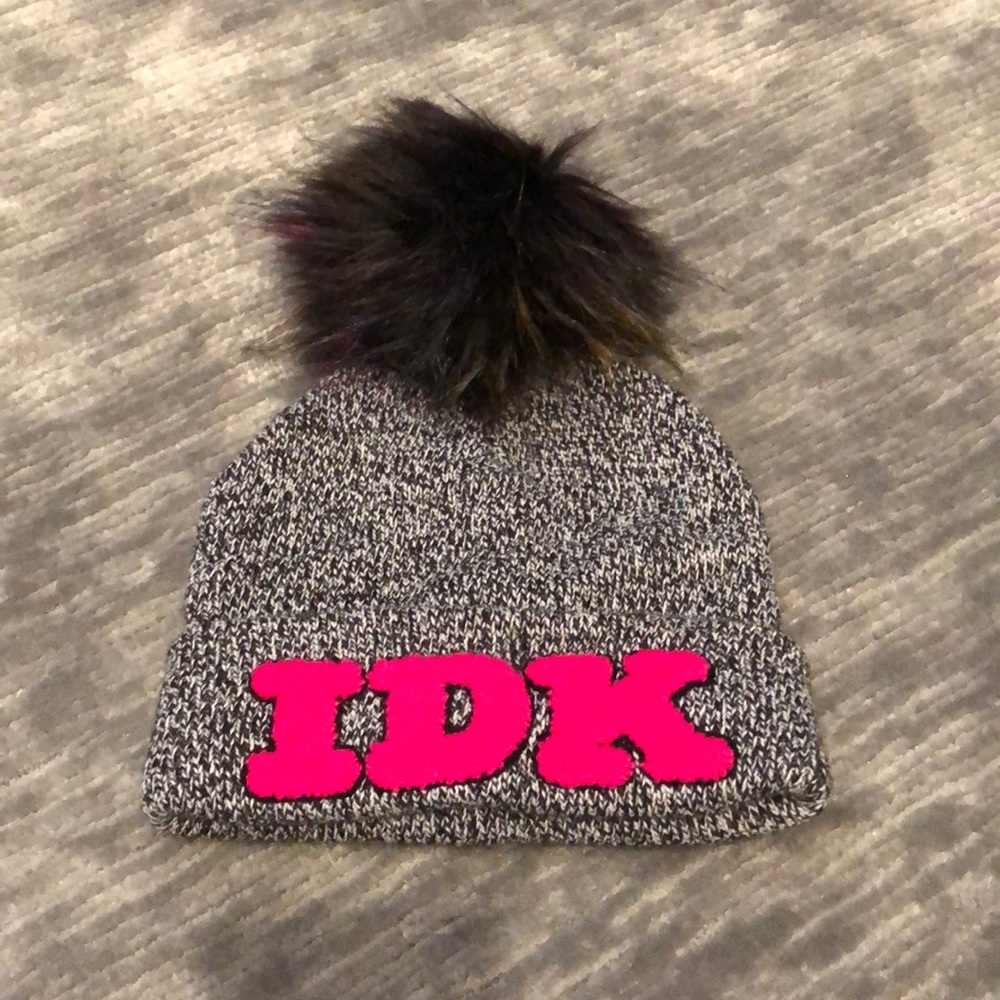 Fun gray/ pink beanie